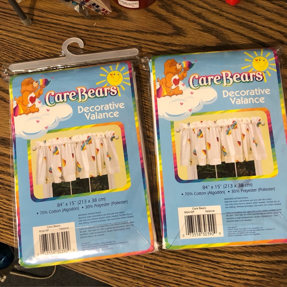 Vintage CareBears decorative valances set of 2 rainbow hearts 2002